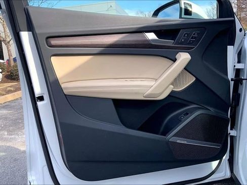 Certified 2023 Audi Q5 2.0T Premium Plus w/ Premium Plus Package image 21