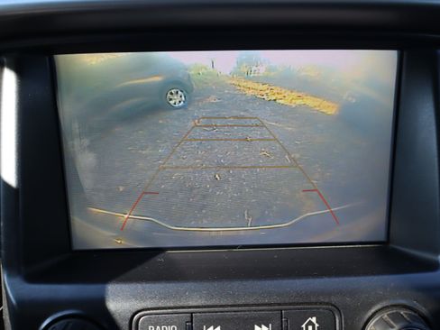 Used 2018 Chevrolet Colorado LT AWD/4WD image 30