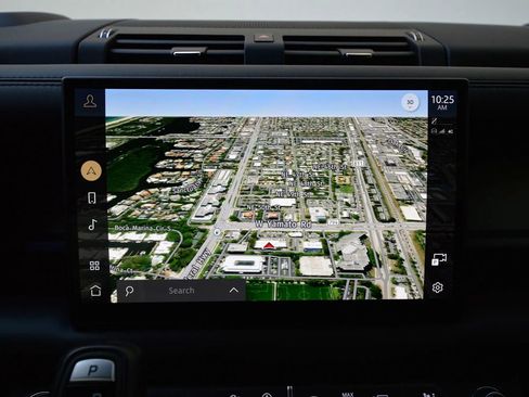 Used 2025 Land Rover Defender 130 V8 image 37