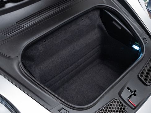 Used 2024 Porsche 911 GT3 RWD image 37