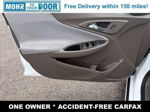 Used 2023 Chevrolet Malibu LT image 10