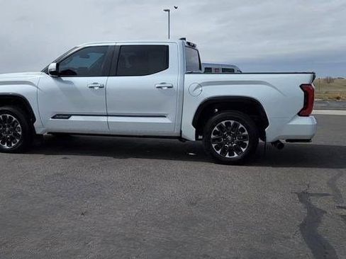 Used 2024 Toyota Tundra Platinum AWD/4WD image 2