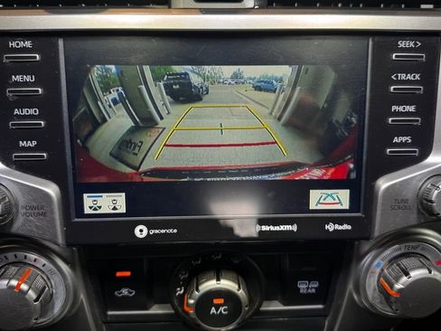 Used 2023 Toyota 4Runner SR5 Premium w/ SR5 Premium Package AWD/4WD image 32