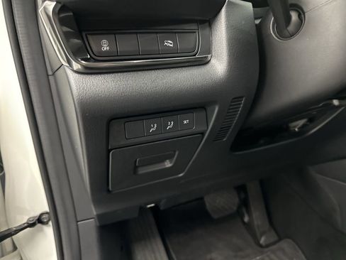 Certified 2023 MAZDA CX-30 AWD 2.5 S w/ Preferred Package image 14