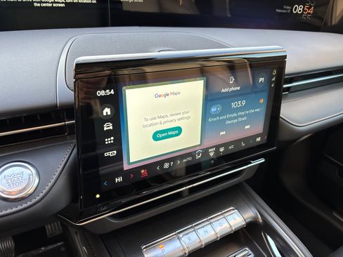 New 2026 Lincoln Nautilus Premier AWD/4WD image 22