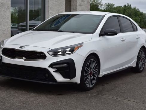 Used 2020 Kia Forte GT FWD image 11