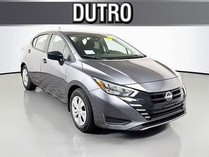 New 2025 Nissan Versa S w/ Trunk Package