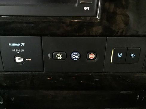 Used 2019 GMC Savana 2500 Extended w/ Enhanced Convenience Package image 30