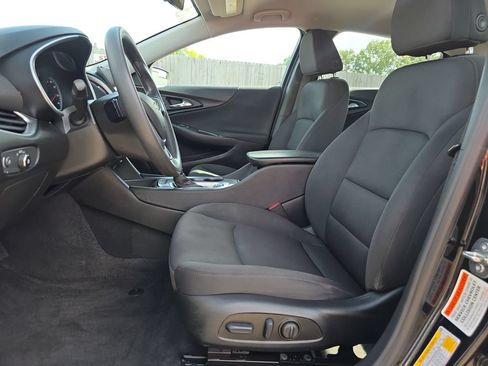 Used 2023 Chevrolet Malibu LT w/ Driver Confidence Package FWD image 10