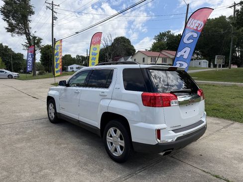 Used 2016 GMC Terrain SLE w/ Convenience Package AWD/4WD image 5