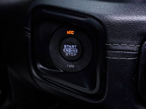 Used 2024 Jeep Wrangler High Altitude image 30