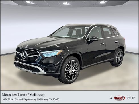 Certified 2025 Mercedes-Benz GLC 300 image 1
