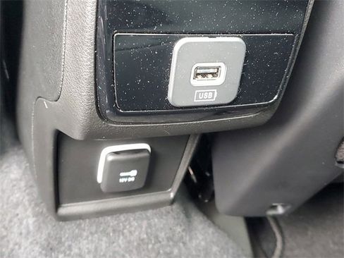 New 2026 Jeep Compass Limited w/ Sun, Sound & Navigation Group AWD/4WD image 12