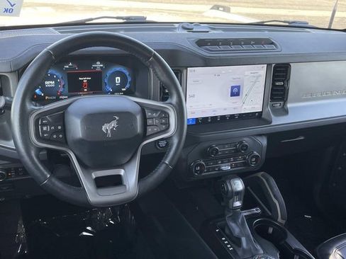 Certified 2025 Ford Bronco Badlands image 7