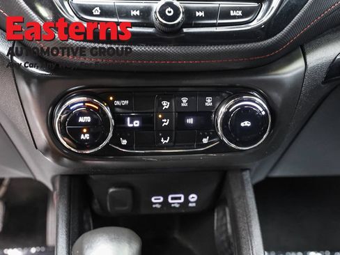 Used 2023 Chevrolet TrailBlazer RS w/ Convenience Package AWD/4WD image 20