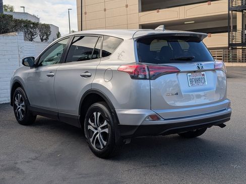 Used 2018 Toyota RAV4 LE w/ All Weather Liner Package image 11