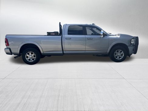 Used 2022 RAM 2500 Laramie w/ Body Color Bumper Group RWD image 5