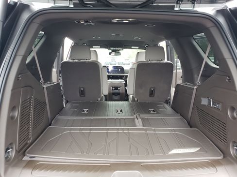 New 2026 Chevrolet Tahoe LT w/ Comfort Package image 13