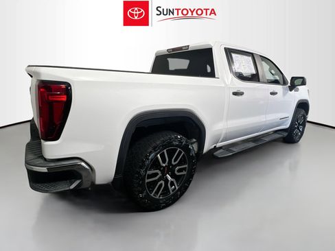 Used 2020 GMC Sierra 1500 2WD Crew Cab w/ Sierra Value Package image 4