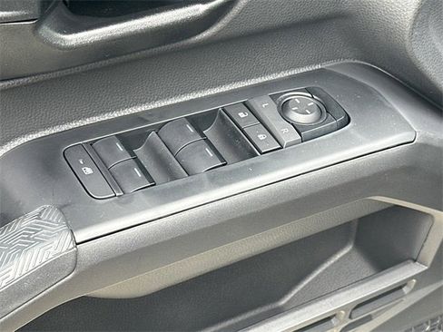 New 2025 Toyota Tacoma SR5 image 12