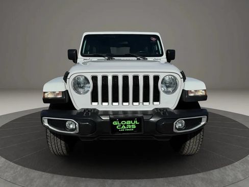 Used 2021 Jeep Wrangler Unlimited Sahara AWD/4WD image 3