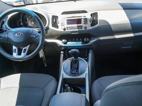 Used 2011 Kia Sportage LX w/ Convenience Pkg FWD image 15
