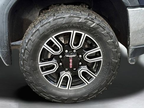 Used 2022 GMC Sierra 2500 SLE w/ SLE Convenience Package AWD/4WD image 24