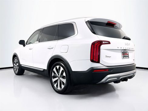 Used 2022 Kia Telluride EX w/ EX Premium Package FWD image 34