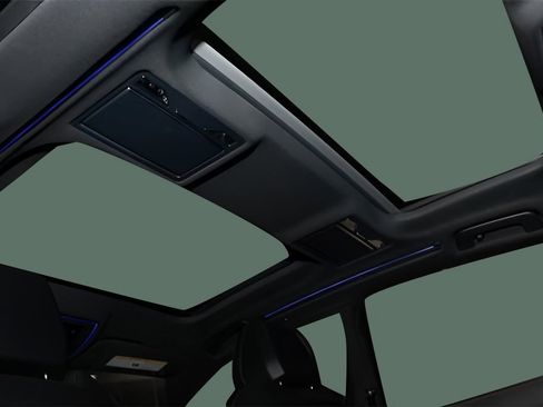 Used 2022 Audi S8 4.0T w/ S8 Executive Package image 30