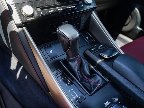 Used 2014 Lexus IS 350 w/ F Sport Package RWD image 21