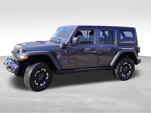 Certified 2025 Jeep Wrangler Unlimited Rubicon 4xe w/ Safety Group AWD/4WD image 10