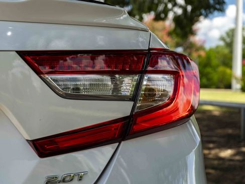 Used 2019 Honda Accord EX-L image 13