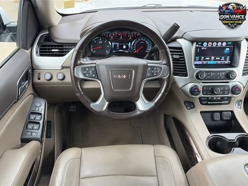 Used 2020 GMC Yukon SLT w/ Premium Edition AWD/4WD image 13