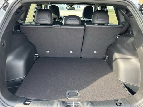 New 2026 Jeep Compass Latitude AWD/4WD image 15