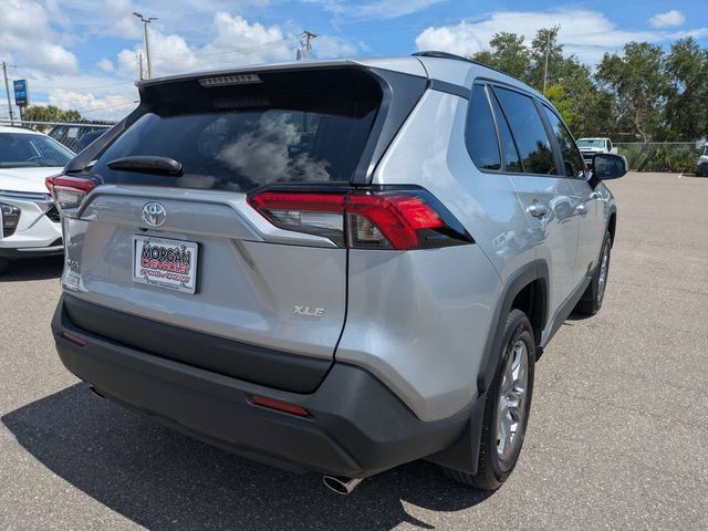 Used 2025 Toyota RAV4 XLE FWD image 3