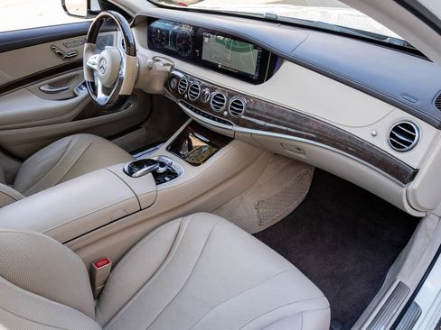 Used 2019 Mercedes-Benz S 450 4MATIC Sedan w/ Premium Package image 27