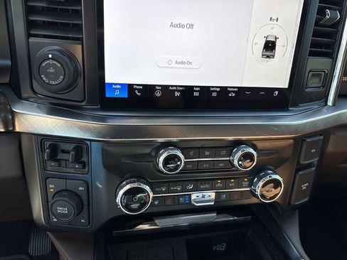 Used 2024 Ford F250 King Ranch w/ Chrome Package AWD/4WD image 26