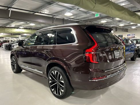 Used 2026 Volvo XC90 B6 Plus w/ Protection Package Premier AWD/4WD image 4