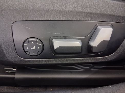 Certified 2023 BMW i4 eDrive35 w/ Parking Assistance Package image 11