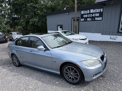 Used 2011 BMW 328i xDrive Sedan w/ Premium Pkg 2