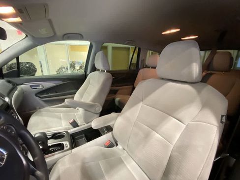 Used 2016 Honda Pilot EX image 14