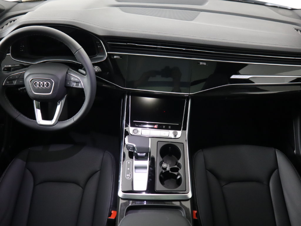 Used 2026 Audi Q7 3.0T Premium Plus w/ Premium Plus Package AWD/4WD image 15