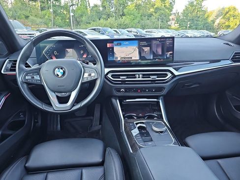 Used 2024 BMW 330i xDrive Sedan w/ Premium Package AWD/4WD image 12