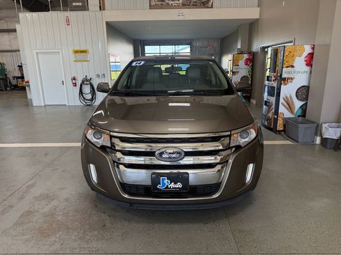Used 2014 Ford Edge SEL w/ Equipment Group 205A FWD image 3