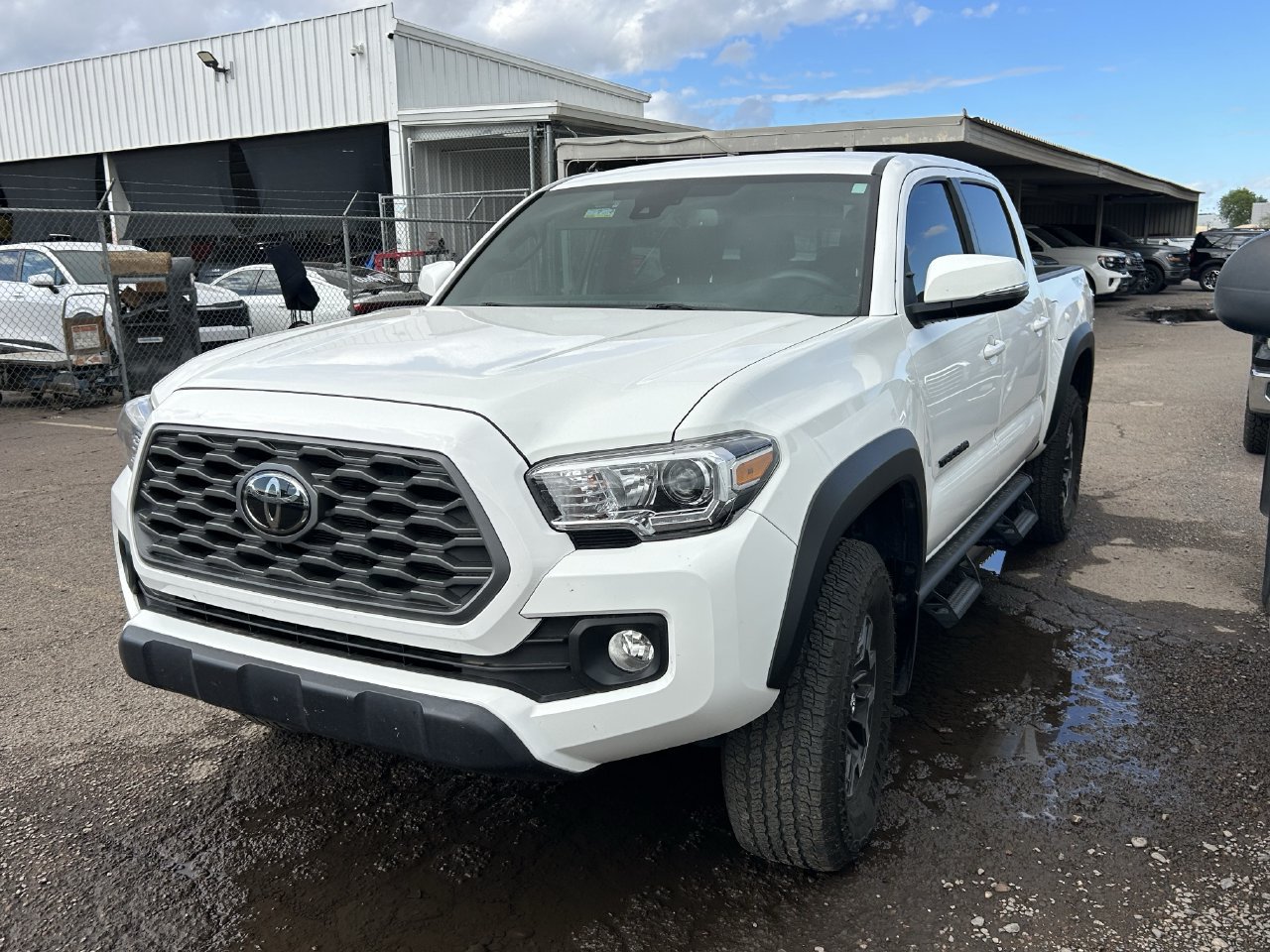 Used 2023 Toyota Tacoma TRD Off-Road AWD/4WD image 3