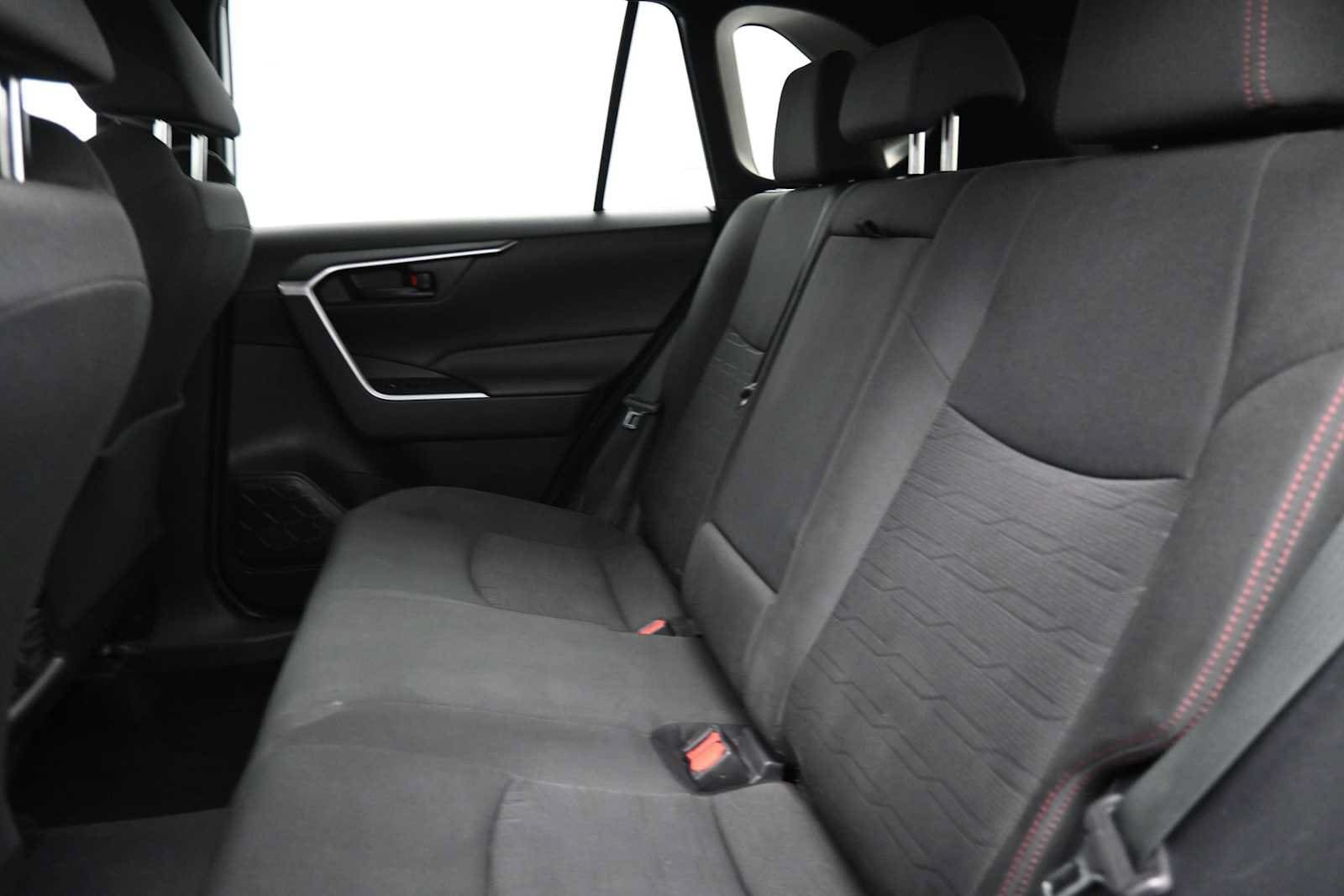 Used 2021 Toyota RAV4 SE w/ Weather & Moonroof Package AWD/4WD image 13