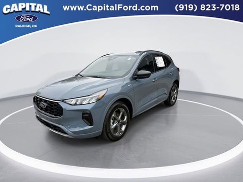Certified 2023 Ford Escape ST-Line w/ Tech Pack #1 image 4