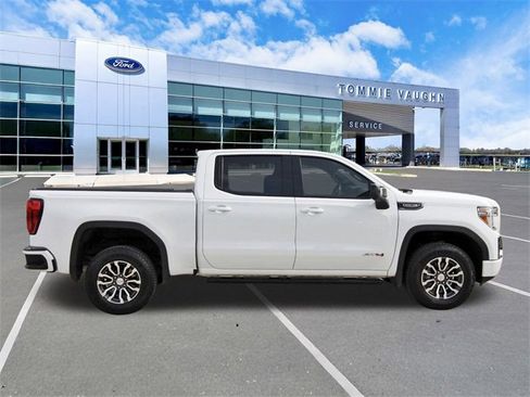 Used 2021 GMC Sierra 1500 AT4 image 5
