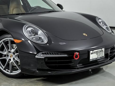 Used 2014 Porsche 911 Carrera RWD image 2