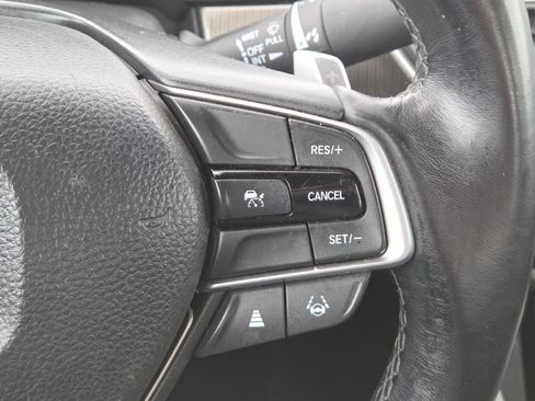 Used 2021 Honda Accord Sport image 6